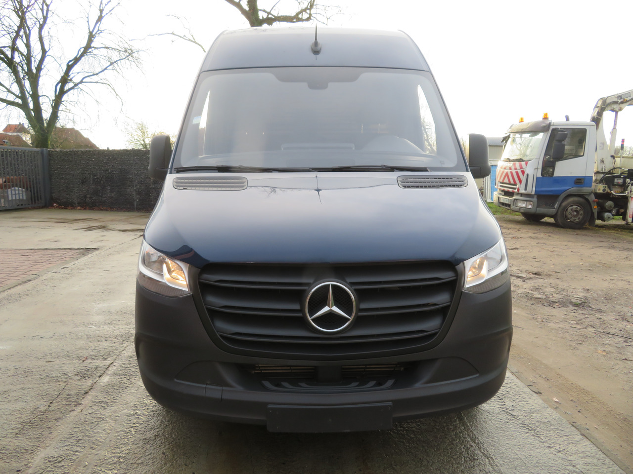 Mercedes-Benz Sprinter 311CDi - Μικρό βαν: φωτογραφία 2 Mercedes-Benz Sprinter 311CDi - Μικρό βαν: φωτογραφία 2