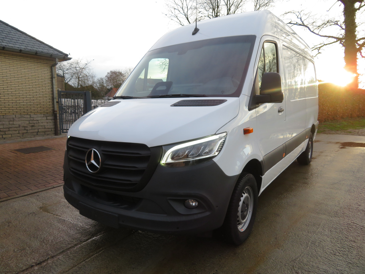Mercedes-Benz Sprinter 317cdi - PRO edition 9GTronic - Βαν: φωτογραφία 3 Mercedes-Benz Sprinter 317cdi - PRO edition 9GTronic - Βαν: φωτογραφία 3