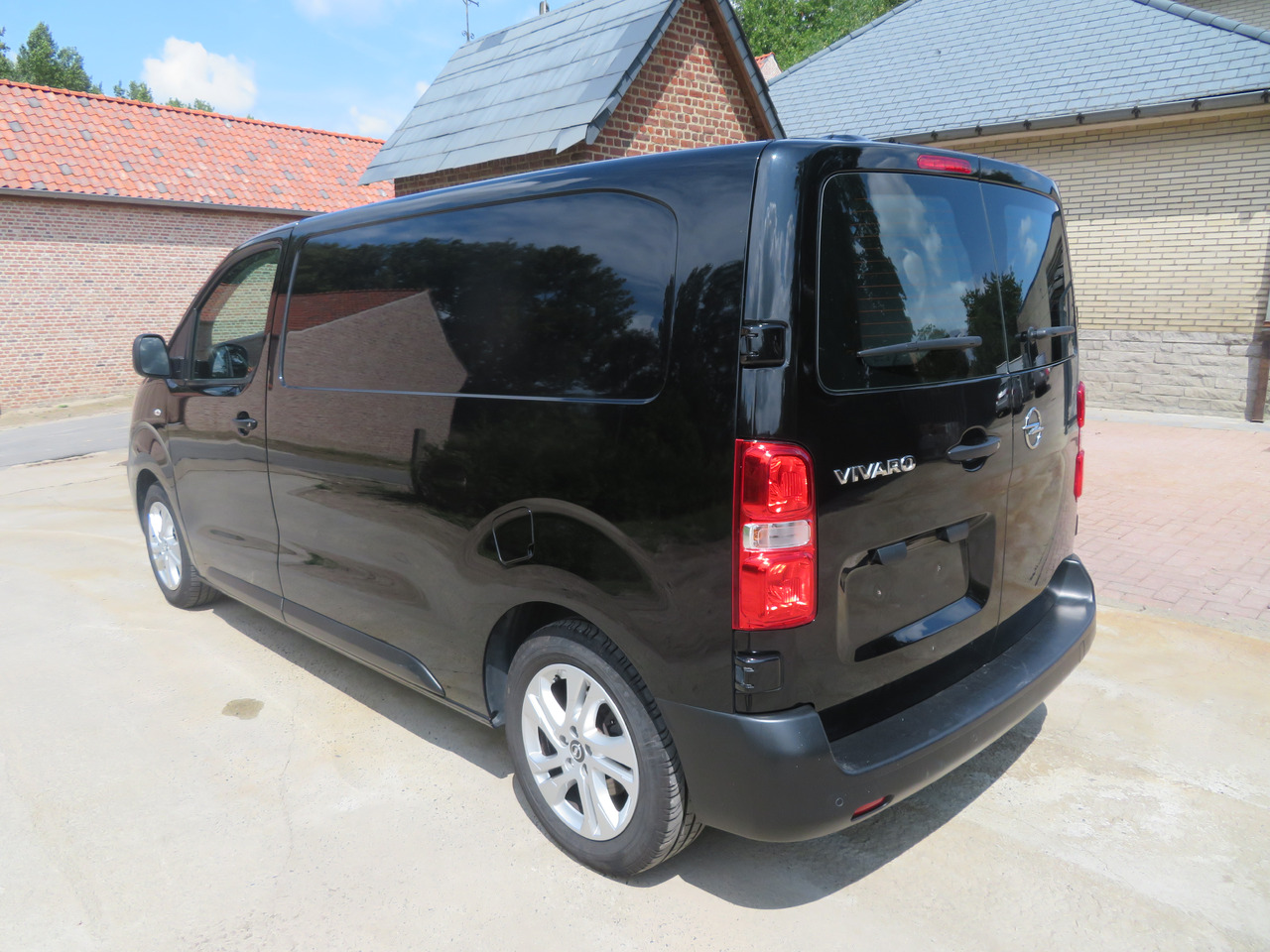 OPEL Vivaro Edition 2.0 Turbo - L2H1 - Μικρό βαν: φωτογραφία 5 OPEL Vivaro Edition 2.0 Turbo - L2H1 - Μικρό βαν: φωτογραφία 5