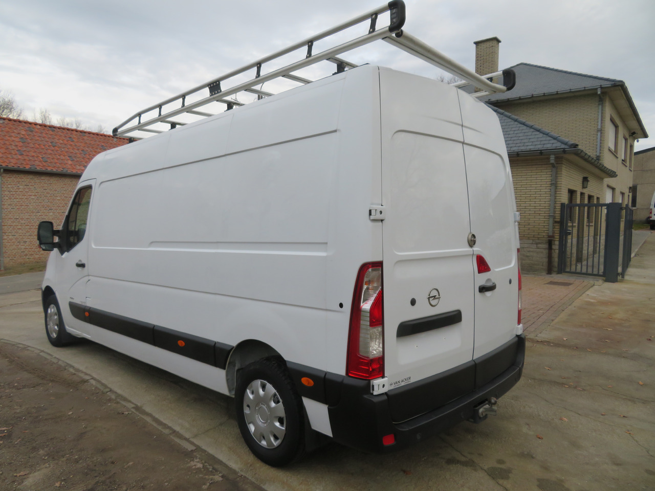 Opel Movano 2.3 CDTI - L3H2 - Βαν: φωτογραφία 5 Opel Movano 2.3 CDTI - L3H2 - Βαν: φωτογραφία 5