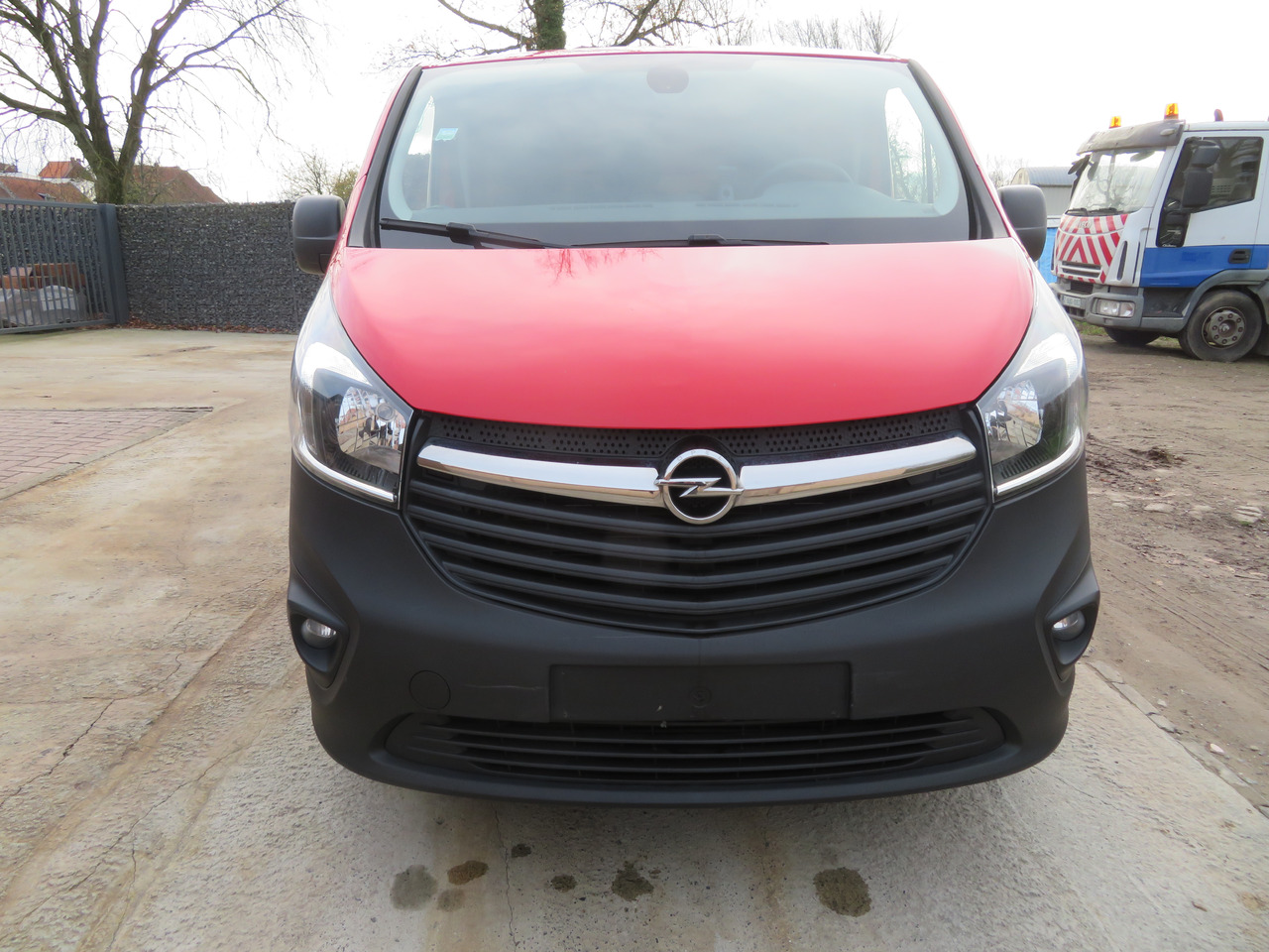 Opel Vivaro 1.6CDTI BI-Turbo - L1H1 - Μικρό βαν: φωτογραφία 2 Opel Vivaro 1.6CDTI BI-Turbo - L1H1 - Μικρό βαν: φωτογραφία 2
