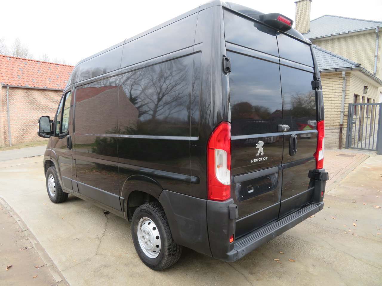 Peugeot Boxer 2.2 BlueHDI L1H2 premium - Μικρό βαν: φωτογραφία 5 Peugeot Boxer 2.2 BlueHDI L1H2 premium - Μικρό βαν: φωτογραφία 5