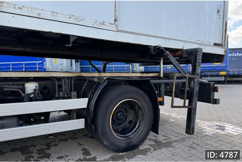 Mercedes-Benz Atego 816 Day Cab, Euro 5, BDF / EPS automatic / standklima / Hydraulic system - Φορτηγό μεταφοράς εμπορευματοκιβωτίων/ Κινητό αμάξωμα: φωτογραφία 3 Mercedes-Benz Atego 816 Day Cab, Euro 5, BDF / EPS automatic / standklima / Hydraulic system - Φορτηγό μεταφοράς εμπορευματοκιβωτίων/ Κινητό αμάξωμα: φωτογραφία 3