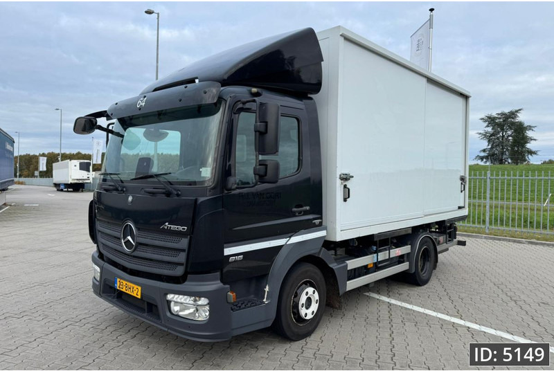 Mercedes-Benz Atego 816 Day Cab, Euro 6, BDF / Automatic / standklima / Hydraulic system - Φορτηγό μεταφοράς εμπορευματοκιβωτίων/ Κινητό αμάξωμα: φωτογραφία 1 Mercedes-Benz Atego 816 Day Cab, Euro 6, BDF / Automatic / standklima / Hydraulic system - Φορτηγό μεταφοράς εμπορευματοκιβωτίων/ Κινητό αμάξωμα: φωτογραφία 1