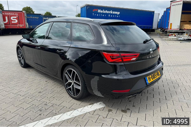 SEAT Leon ST FR 2.0 Euro 6, DSG/Pano/Camera/Keyless/Extra winterset - Αυτοκίνητο: φωτογραφία 2 SEAT Leon ST FR 2.0 Euro 6, DSG/Pano/Camera/Keyless/Extra winterset - Αυτοκίνητο: φωτογραφία 2