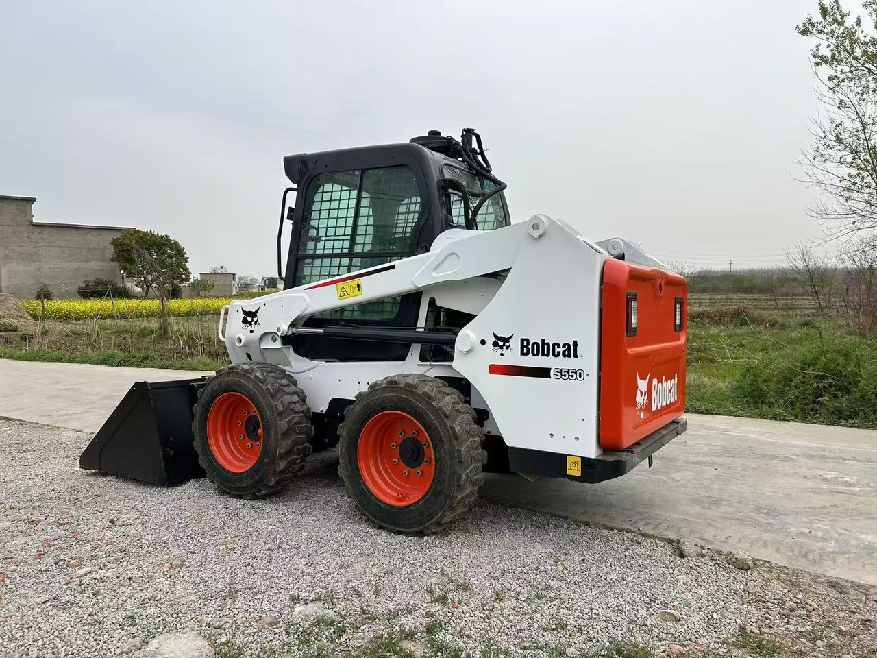BOBCAT Skid Steer Loader S550 - Φορτωτής πλάγιας ολίσθησης: φωτογραφία 3 BOBCAT Skid Steer Loader S550 - Φορτωτής πλάγιας ολίσθησης: φωτογραφία 3