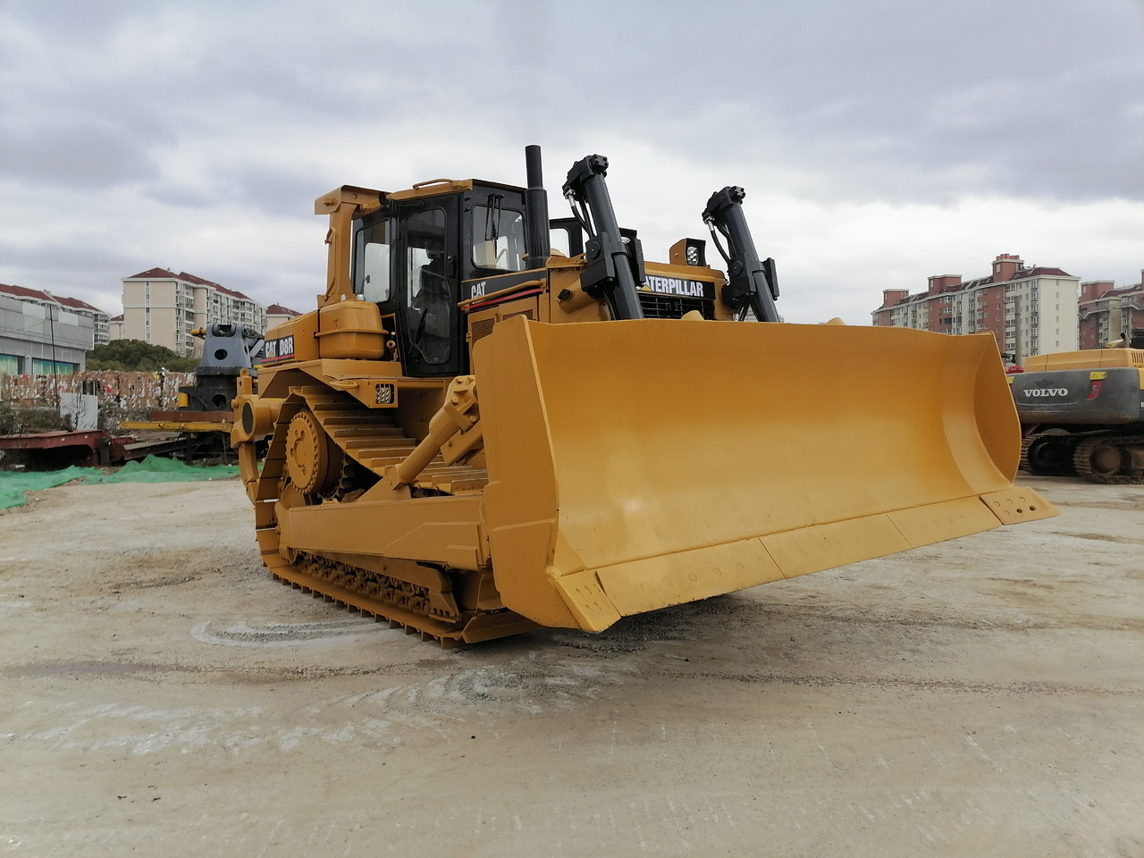 CATERPILLAR D8R - Μπουλντόζα: φωτογραφία 4 CATERPILLAR D8R - Μπουλντόζα: φωτογραφία 4