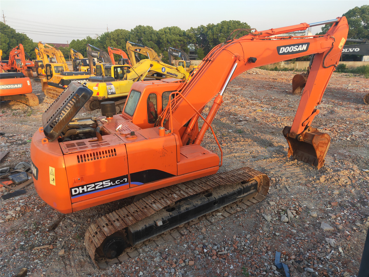 DOOSAN Crawler excavator - Ερπυστριοφόρος εκσκαφέας: φωτογραφία 1 DOOSAN Crawler excavator - Ερπυστριοφόρος εκσκαφέας: φωτογραφία 1