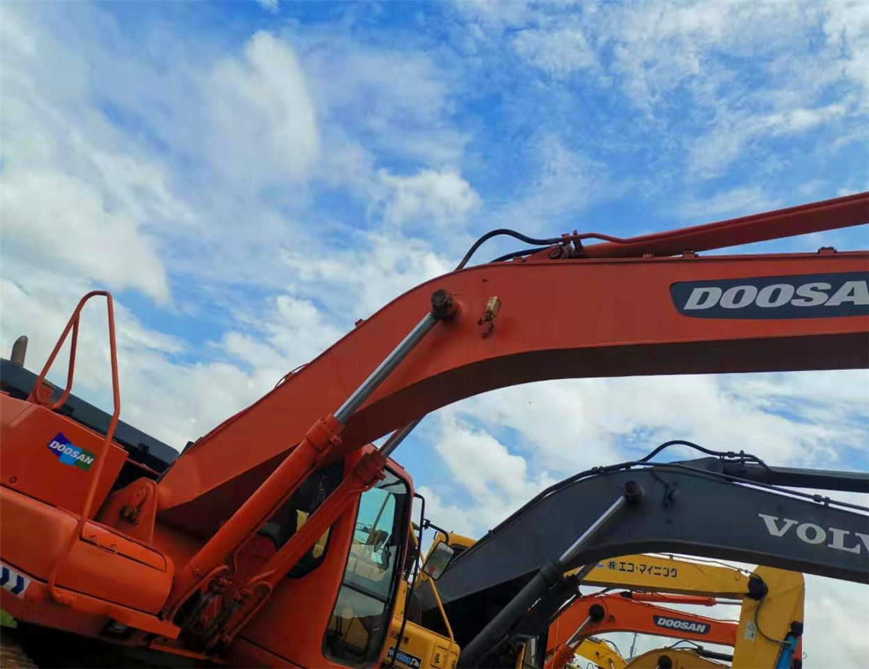DOOSAN Excavator DH300 Click Here for Discount - Ερπυστριοφόρος εκσκαφέας: φωτογραφία 4 DOOSAN Excavator DH300 Click Here for Discount - Ερπυστριοφόρος εκσκαφέας: φωτογραφία 4