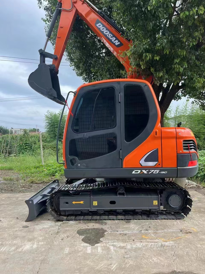 DOOSAN Mini Excavator DX75 Click for Discount - Μίνι εκσκαφέας: φωτογραφία 1 DOOSAN Mini Excavator DX75 Click for Discount - Μίνι εκσκαφέας: φωτογραφία 1