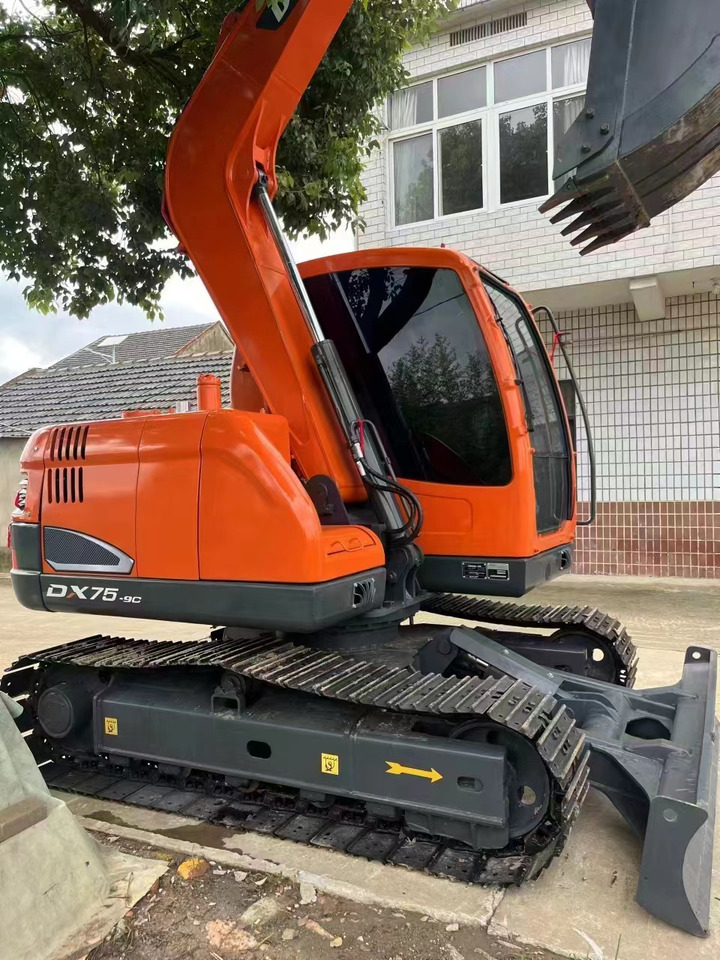 DOOSAN Mini Excavator DX75 Click for Discount - Μίνι εκσκαφέας: φωτογραφία 4 DOOSAN Mini Excavator DX75 Click for Discount - Μίνι εκσκαφέας: φωτογραφία 4
