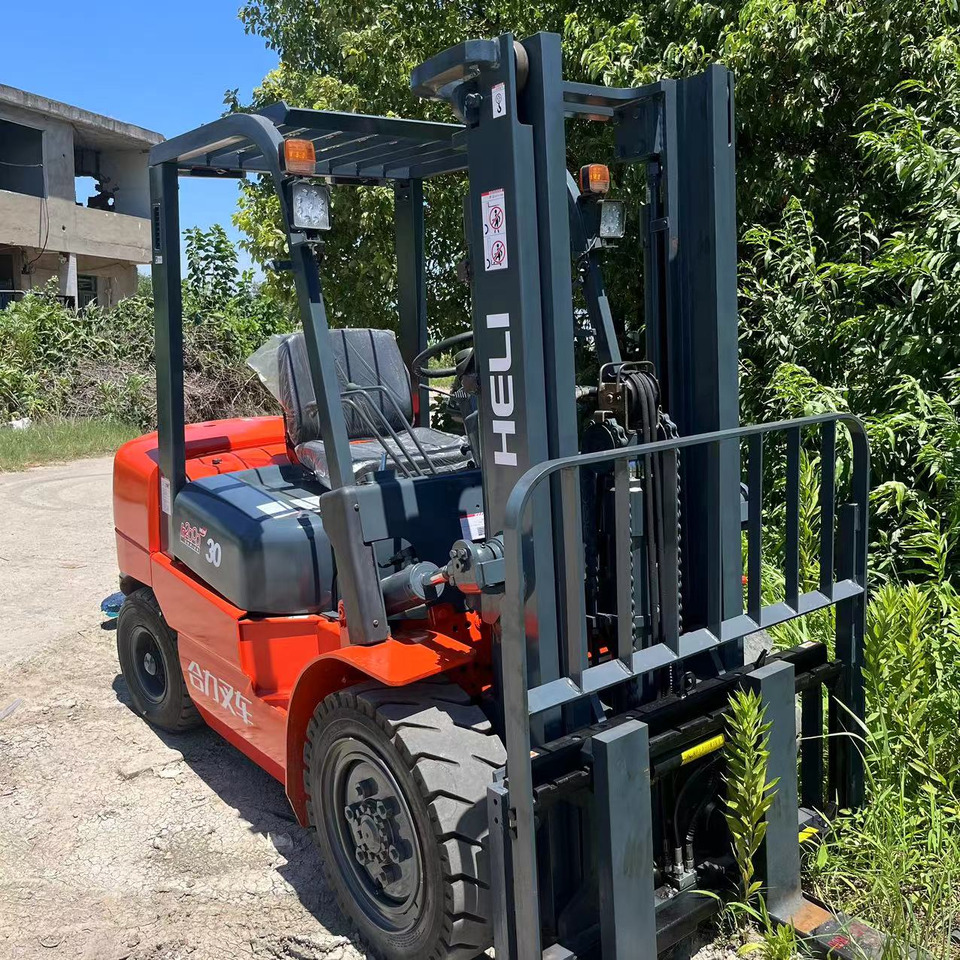 HELI Forklift 3 ton Click Here for Discount - Πετρελαιοκίνητο περονοφόρο: φωτογραφία 3 HELI Forklift 3 ton Click Here for Discount - Πετρελαιοκίνητο περονοφόρο: φωτογραφία 3