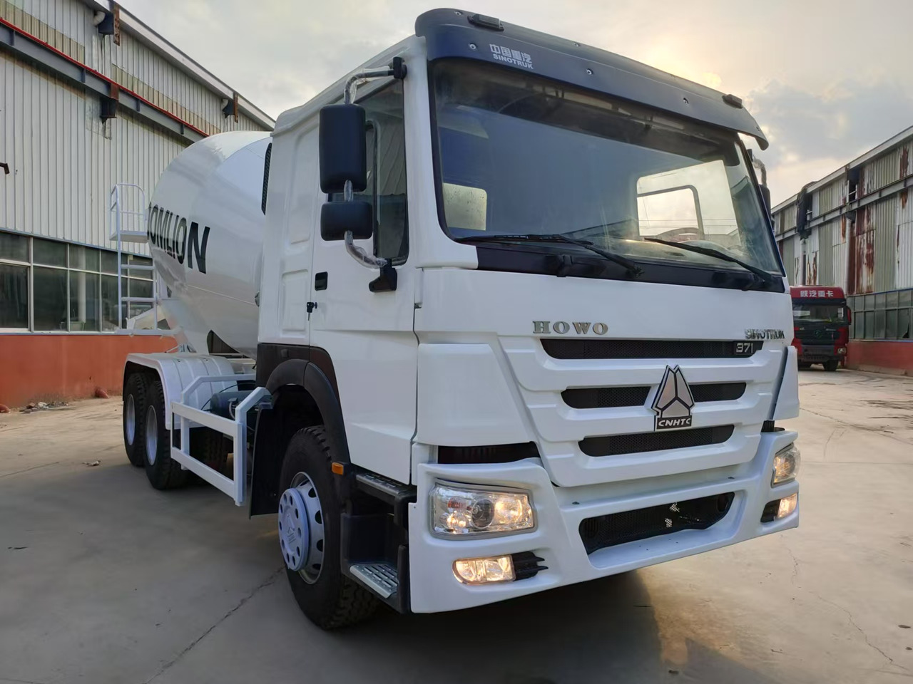 HOWO 371HP Concrete Mixer Truck Click for Discount - Μπετονιέρα φορτηγό: φωτογραφία 2 HOWO 371HP Concrete Mixer Truck Click for Discount - Μπετονιέρα φορτηγό: φωτογραφία 2