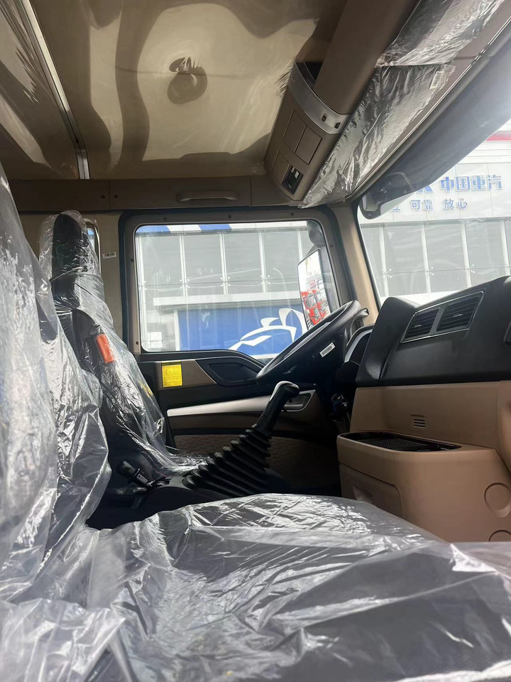 HOWO TX350 Cement Mixer Truck - Μπετονιέρα φορτηγό: φωτογραφία 4 HOWO TX350 Cement Mixer Truck - Μπετονιέρα φορτηγό: φωτογραφία 4