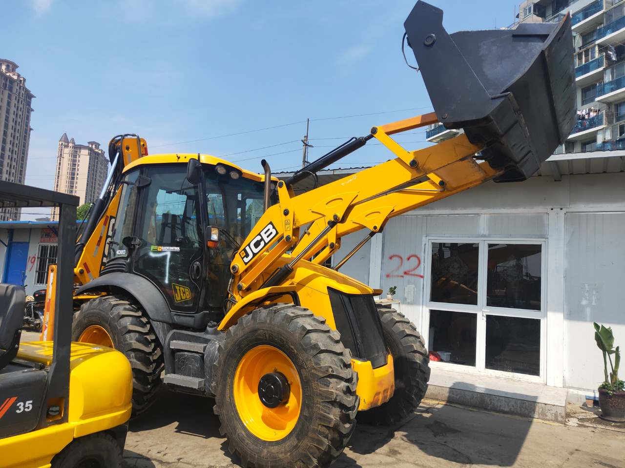 JCB 4CX - Φορτωτής εκσκαφέας: φωτογραφία 4 JCB 4CX - Φορτωτής εκσκαφέας: φωτογραφία 4