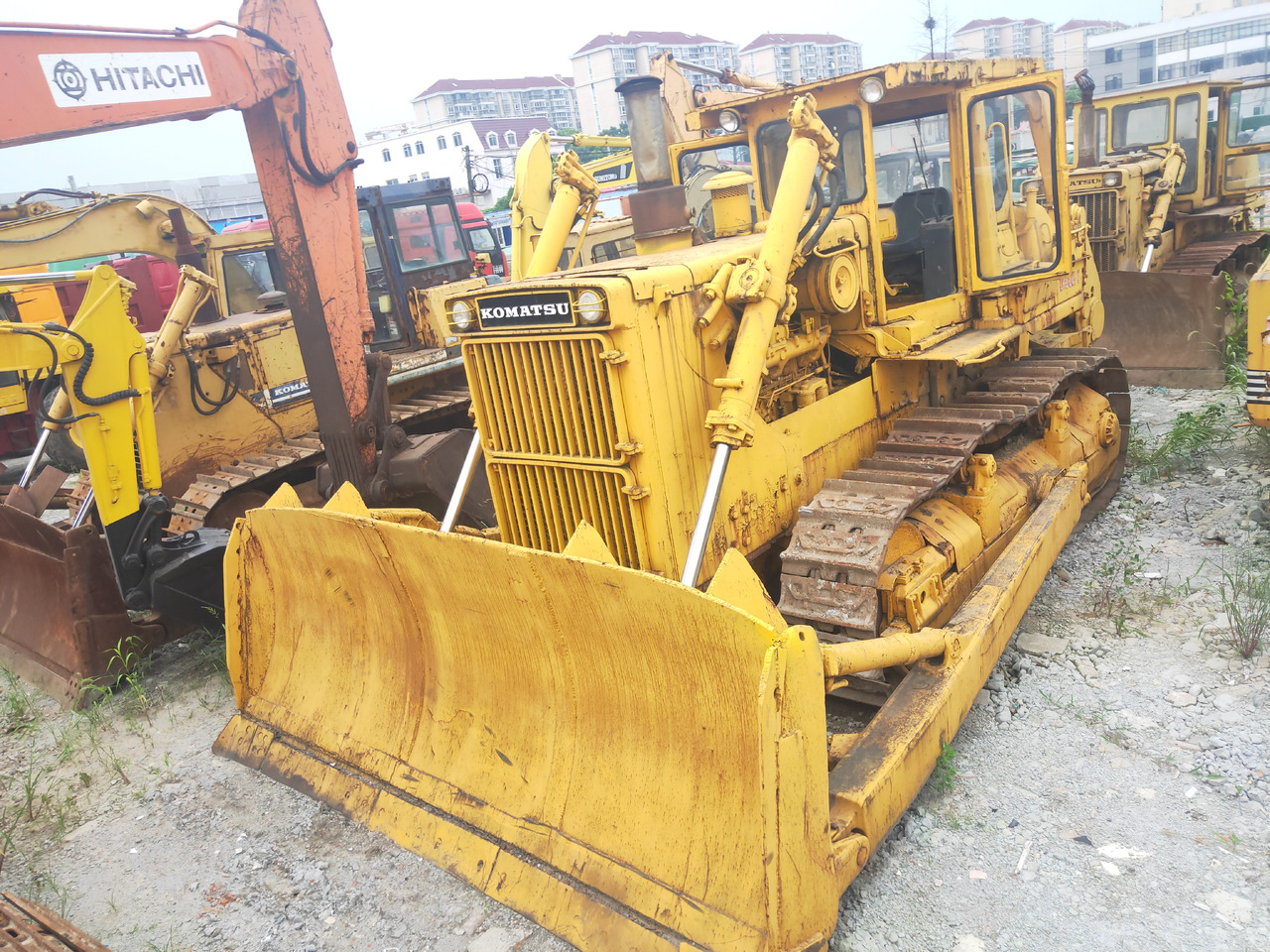 KOMATSU D155 - Μπουλντόζα: φωτογραφία 2 KOMATSU D155 - Μπουλντόζα: φωτογραφία 2