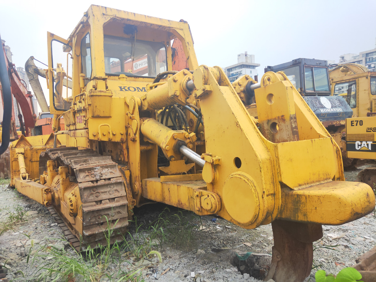 KOMATSU D155 - Μπουλντόζα: φωτογραφία 5 KOMATSU D155 - Μπουλντόζα: φωτογραφία 5
