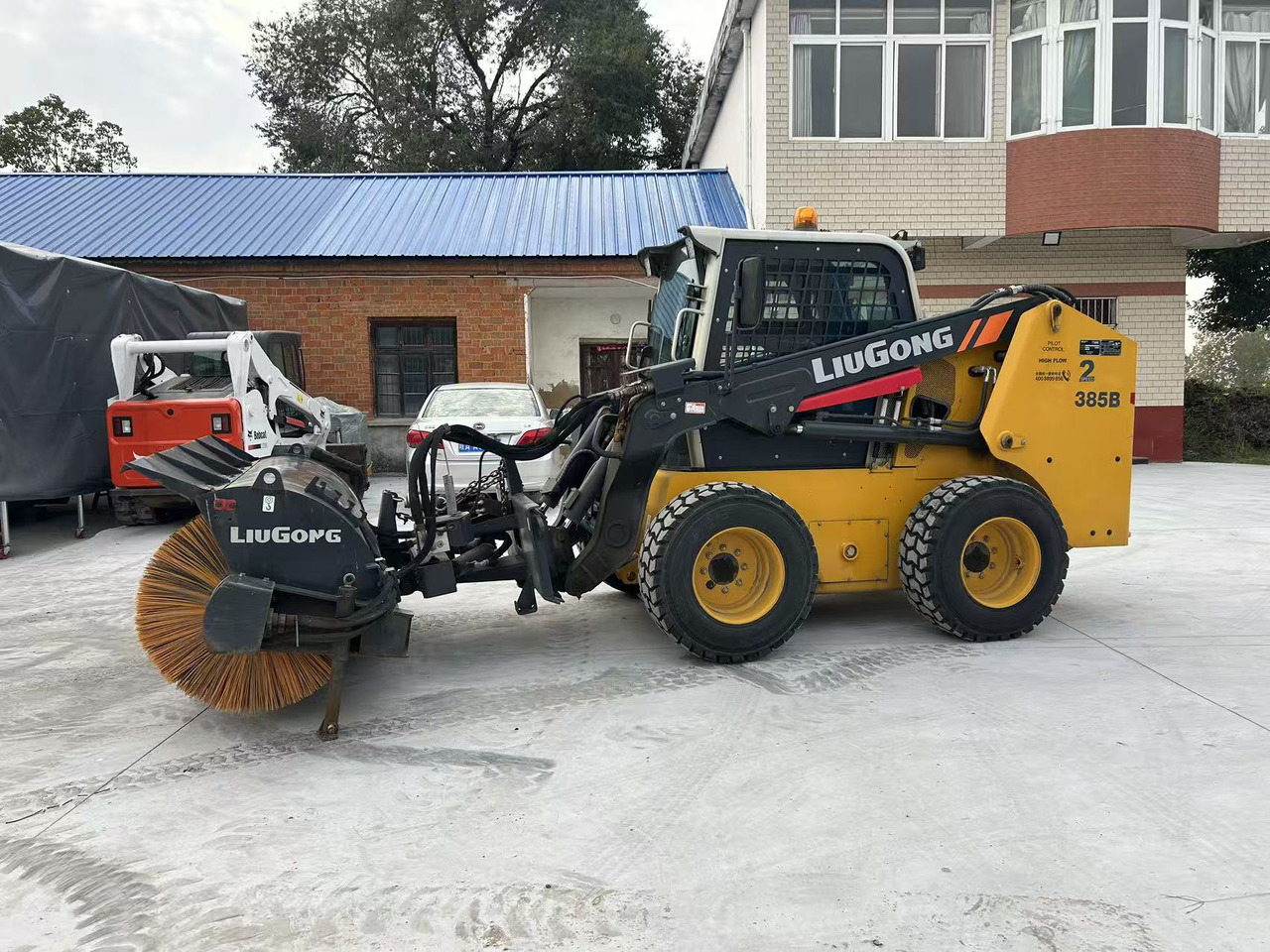 Liugong 385B Skid Steer Loader Click for Discount - Φορτωτής πλάγιας ολίσθησης: φωτογραφία 3 Liugong 385B Skid Steer Loader Click for Discount - Φορτωτής πλάγιας ολίσθησης: φωτογραφία 3