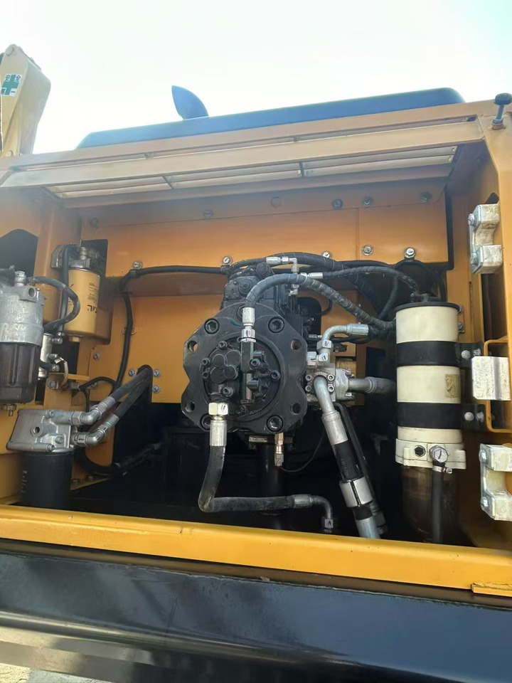 SANY SY365H - Ερπυστριοφόρος εκσκαφέας: φωτογραφία 4 SANY SY365H - Ερπυστριοφόρος εκσκαφέας: φωτογραφία 4