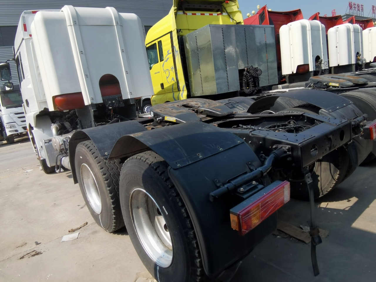 SHACMAN M3000S 6X4 Truck Unit Click Here for Discount - Τράκτορας: φωτογραφία 4 SHACMAN M3000S 6X4 Truck Unit Click Here for Discount - Τράκτορας: φωτογραφία 4
