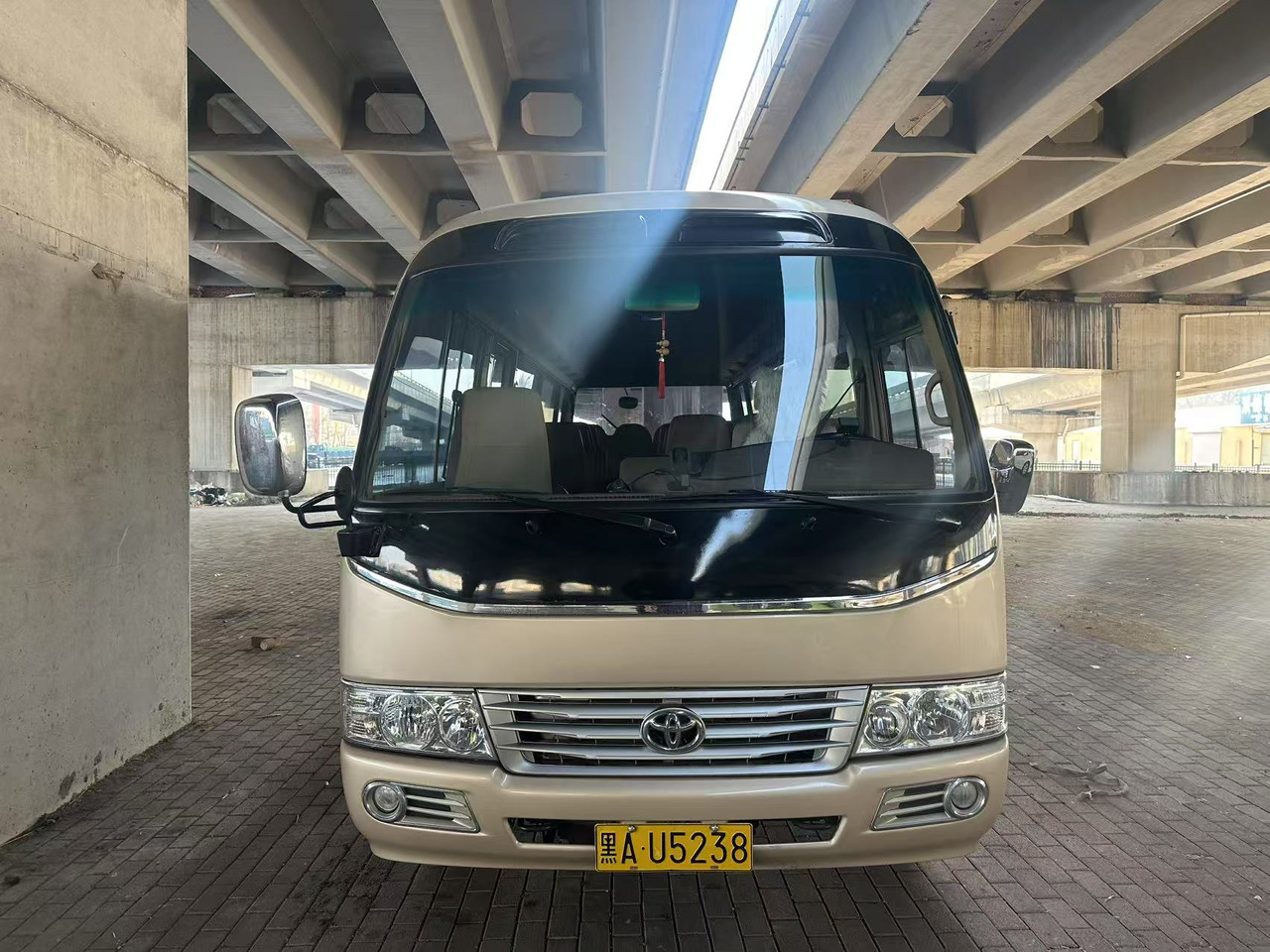 TOYOTA Coaster - Αστικό λεωφορείο: φωτογραφία 2 TOYOTA Coaster - Αστικό λεωφορείο: φωτογραφία 2