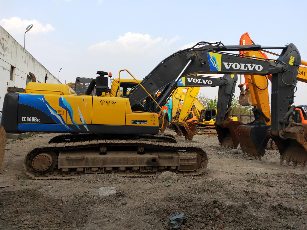 VOLVO Crawler Excavator EC360B - Ερπυστριοφόρος εκσκαφέας: φωτογραφία 1 VOLVO Crawler Excavator EC360B - Ερπυστριοφόρος εκσκαφέας: φωτογραφία 1