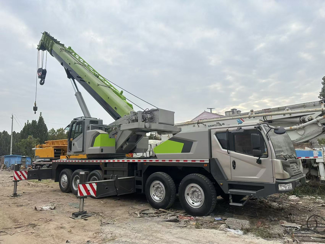 ZOOMLION Crane 50Ton - Γερανός: φωτογραφία 5 ZOOMLION Crane 50Ton - Γερανός: φωτογραφία 5