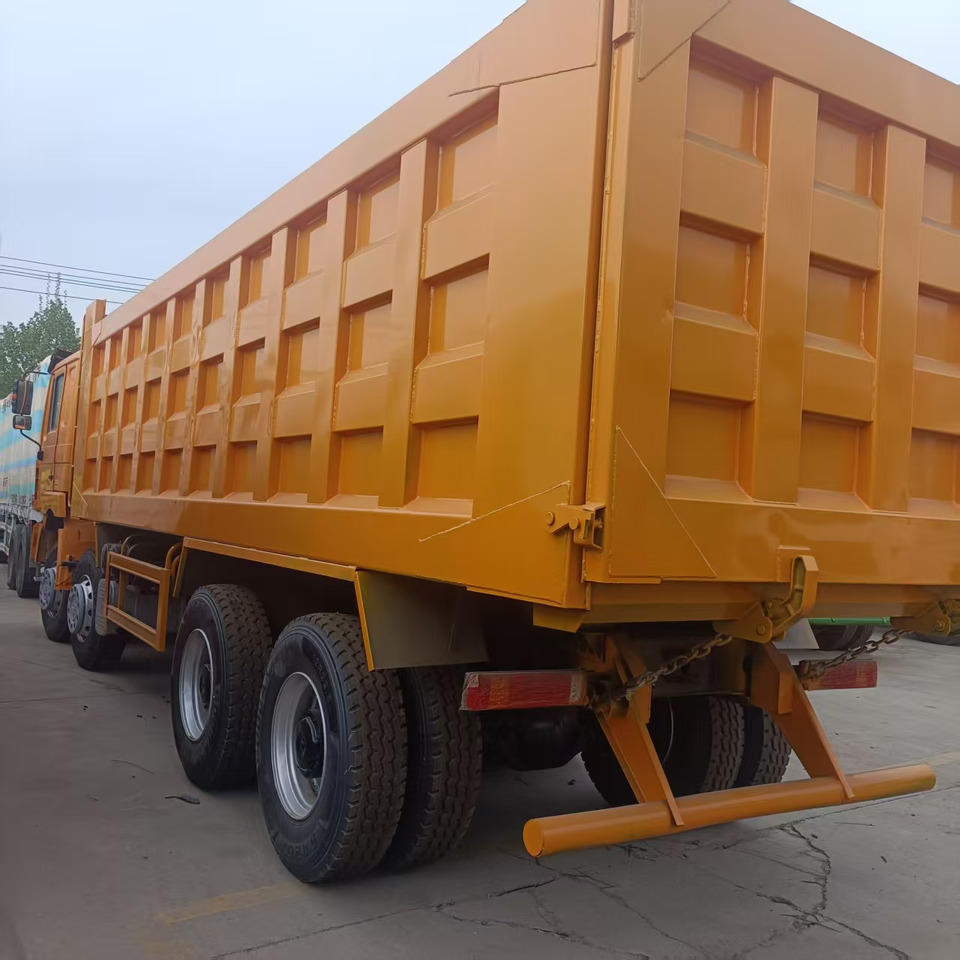 Shacman F3000 8X4 - Φορτηγό ανατρεπόμενο: φωτογραφία 2 Shacman F3000 8X4 - Φορτηγό ανατρεπόμενο: φωτογραφία 2