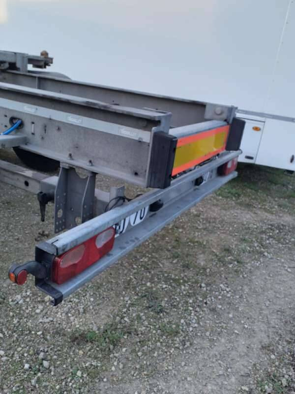 Semi-remorque 3 Essieux 38 TONNES CHARIOT COULISSANT - Επικαθήμενο μεταφοράς εμπορευματοκιβωτίων/ Κινητό αμάξωμα: φωτογραφία 2 Semi-remorque 3 Essieux 38 TONNES CHARIOT COULISSANT - Επικαθήμενο μεταφοράς εμπορευματοκιβωτίων/ Κινητό αμάξωμα: φωτογραφία 2