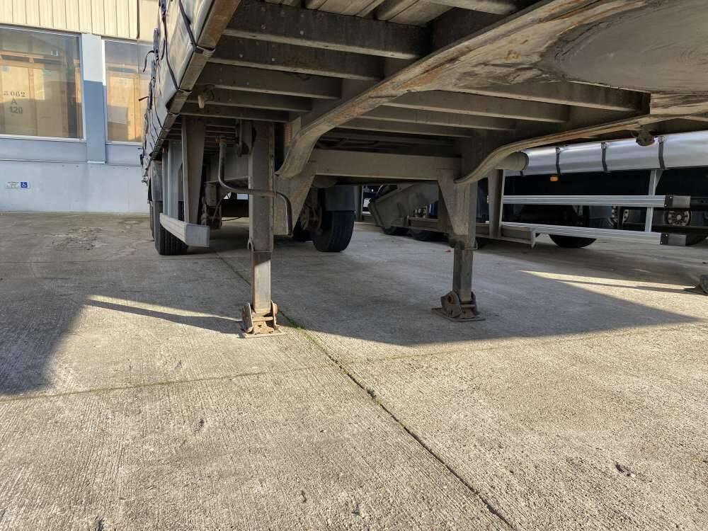 Semi-remorque 3 Essieux SEMI RECONDITIONNEE - 38 TONNES 2 PORTES AR - Επικαθήμενο κουρτίνα: φωτογραφία 5 Semi-remorque 3 Essieux SEMI RECONDITIONNEE - 38 TONNES 2 PORTES AR - Επικαθήμενο κουρτίνα: φωτογραφία 5