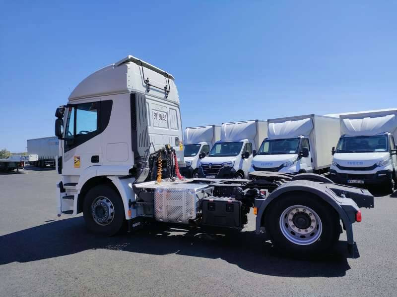 Tracteur 19 TONNES 360 CV 1 COUCHETTE - Τράκτορας: φωτογραφία 3 Tracteur 19 TONNES 360 CV 1 COUCHETTE - Τράκτορας: φωτογραφία 3