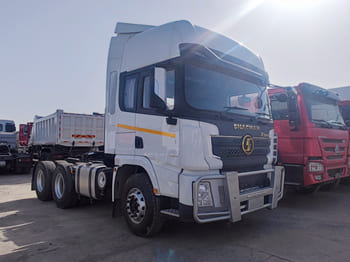 SHACMAN Shacman Trailer Truck for Sale in Sierra Leone - Τράκτορας: φωτογραφία 1 SHACMAN Shacman Trailer Truck for Sale in Sierra Leone - Τράκτορας: φωτογραφία 1