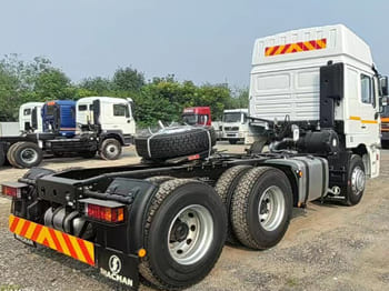 SHACMAN Shacman Truck Head F3000 for Sale in Mali - Τράκτορας: φωτογραφία 2 SHACMAN Shacman Truck Head F3000 for Sale in Mali - Τράκτορας: φωτογραφία 2