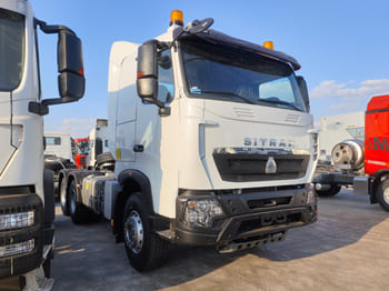 SINOTRUK 6x4 Howo Trucks for Sale in Nigeria - Τράκτορας: φωτογραφία 2 SINOTRUK 6x4 Howo Trucks for Sale in Nigeria - Τράκτορας: φωτογραφία 2