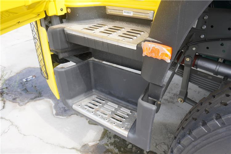 SINOTRUK Second Hand Howo Dump Truck 371HP for Sale In Zimbabwe - Φορτηγό ανατρεπόμενο: φωτογραφία 3 SINOTRUK Second Hand Howo Dump Truck 371HP for Sale In Zimbabwe - Φορτηγό ανατρεπόμενο: φωτογραφία 3