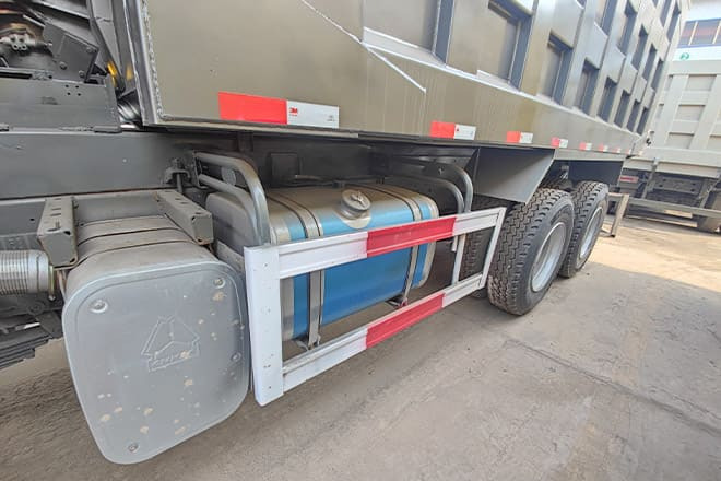 SINOTRUK Used Howo 10 Wheeler Tipper Truck Price for Sale in Nigeria - Φορτηγό ανατρεπόμενο: φωτογραφία 4 SINOTRUK Used Howo 10 Wheeler Tipper Truck Price for Sale in Nigeria - Φορτηγό ανατρεπόμενο: φωτογραφία 4