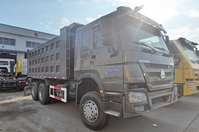 SINOTRUK Used Howo 10 Wheeler Tipper Truck Price for Sale in Nigeria - Φορτηγό ανατρεπόμενο: φωτογραφία 2 SINOTRUK Used Howo 10 Wheeler Tipper Truck Price for Sale in Nigeria - Φορτηγό ανατρεπόμενο: φωτογραφία 2