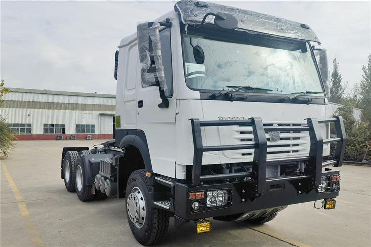 SINOTRUK Used Howo 380HP Truck Tractor for Sale In Senegal - Τράκτορας: φωτογραφία 1 SINOTRUK Used Howo 380HP Truck Tractor for Sale In Senegal - Τράκτορας: φωτογραφία 1