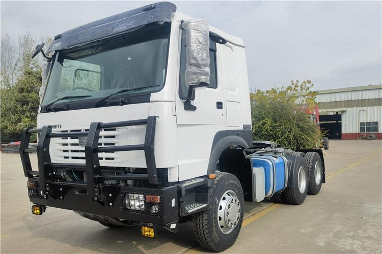 SINOTRUK Used Howo 380HP Truck Tractor for Sale In Senegal - Τράκτορας: φωτογραφία 2 SINOTRUK Used Howo 380HP Truck Tractor for Sale In Senegal - Τράκτορας: φωτογραφία 2