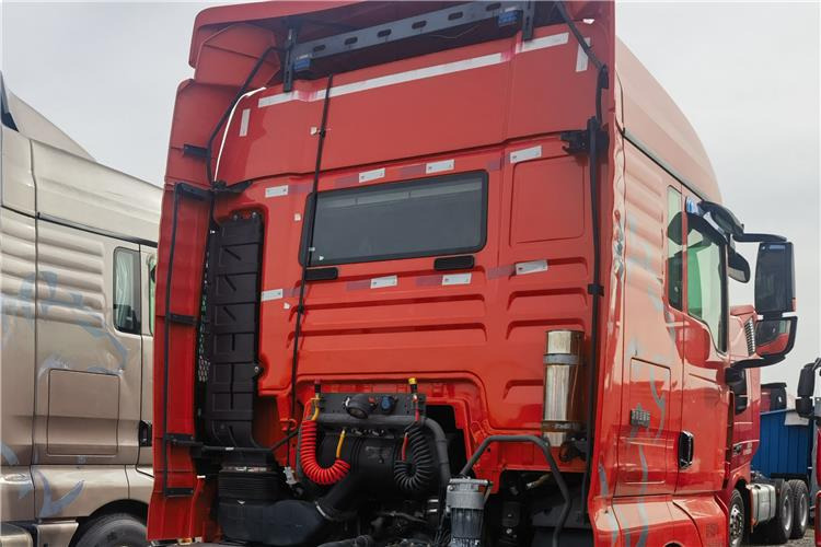 Sinotruk Second Hand Sitrak G7 540 Truck Tractor for Sale In Tanzania - Τράκτορας: φωτογραφία 2 Sinotruk Second Hand Sitrak G7 540 Truck Tractor for Sale In Tanzania - Τράκτορας: φωτογραφία 2