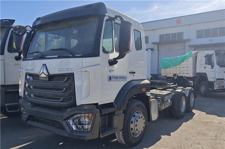 Sinotruk Used Hohan Truck Tractor 10 Wheeler for Sale In Burkina Faso - Τράκτορας: φωτογραφία 1 Sinotruk Used Hohan Truck Tractor 10 Wheeler for Sale In Burkina Faso - Τράκτορας: φωτογραφία 1