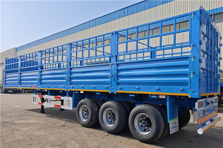 TITAN 3 Axle Livestock Semi Trailer for Sale In Kenya - Επικαθήμενο μεταφορά ζώων: φωτογραφία 5 TITAN 3 Axle Livestock Semi Trailer for Sale In Kenya - Επικαθήμενο μεταφορά ζώων: φωτογραφία 5