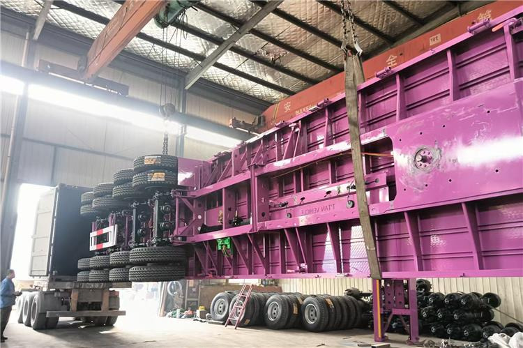 TITAN 4 Axle 40ft Flatbed Semi Trailer for Sale In Guam - Επικαθήμενο πλατφόρμα/ Καρότσα: φωτογραφία 4 TITAN 4 Axle 40ft Flatbed Semi Trailer for Sale In Guam - Επικαθήμενο πλατφόρμα/ Καρότσα: φωτογραφία 4