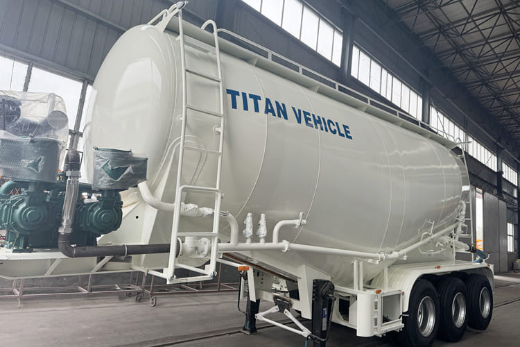 TITAN Dry Bulk Tanker Trailer for Sale in Saudi Arabia - Επικαθήμενο βυτίο: φωτογραφία 1 TITAN Dry Bulk Tanker Trailer for Sale in Saudi Arabia - Επικαθήμενο βυτίο: φωτογραφία 1