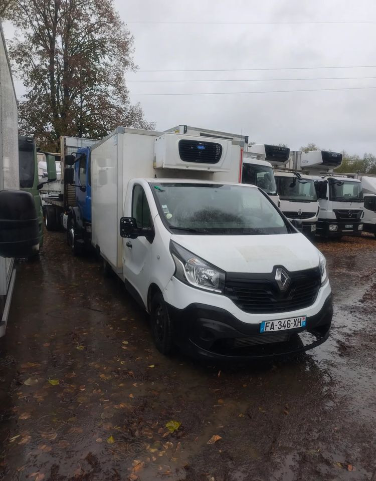 Renault Trafic 1,6DCI rama do zabudowy, - Φορτηγό σασί: φωτογραφία 2 Renault Trafic 1,6DCI rama do zabudowy, - Φορτηγό σασί: φωτογραφία 2