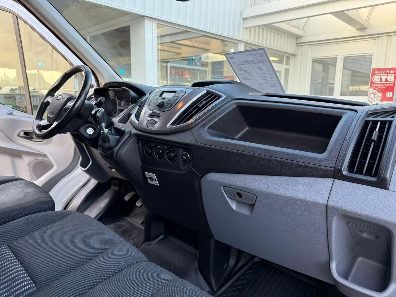 Ford Transit - Μικρό βαν: φωτογραφία 5 Ford Transit - Μικρό βαν: φωτογραφία 5