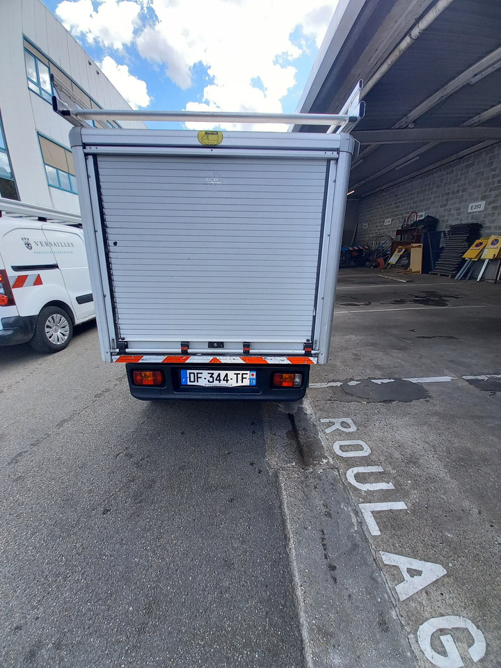 GOUPIL G5 - Véhicule électrique avec caisson (L 2 468mm x l - Ηλεκτρικό όχημα κοινής ωφέλειας, Επαγγελματικό αυτοκίνητο κόφα: φωτογραφία 2 GOUPIL G5 - Véhicule électrique avec caisson (L 2 468mm x l - Ηλεκτρικό όχημα κοινής ωφέλειας, Επαγγελματικό αυτοκίνητο κόφα: φωτογραφία 2
