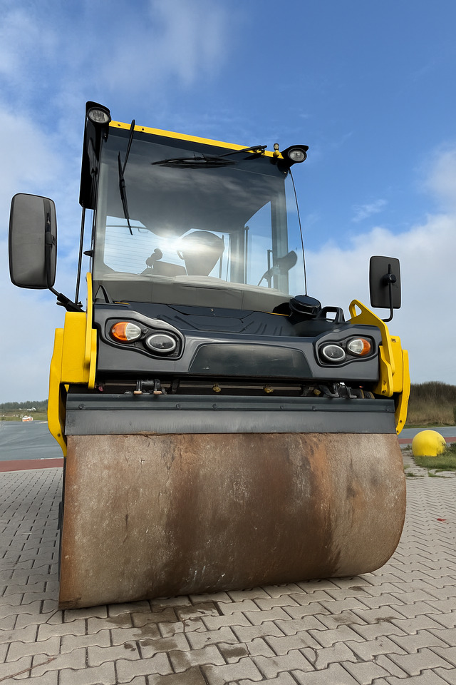 Bomag BW 151 AD-5 - Ασφαλτικός οδοστρωτήρας: φωτογραφία 3 Bomag BW 151 AD-5 - Ασφαλτικός οδοστρωτήρας: φωτογραφία 3
