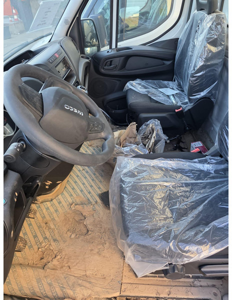 Leasing Iveco Daily 35S14 Iveco Daily 35S14: φωτογραφία 8 Leasing Iveco Daily 35S14 Iveco Daily 35S14: φωτογραφία 8