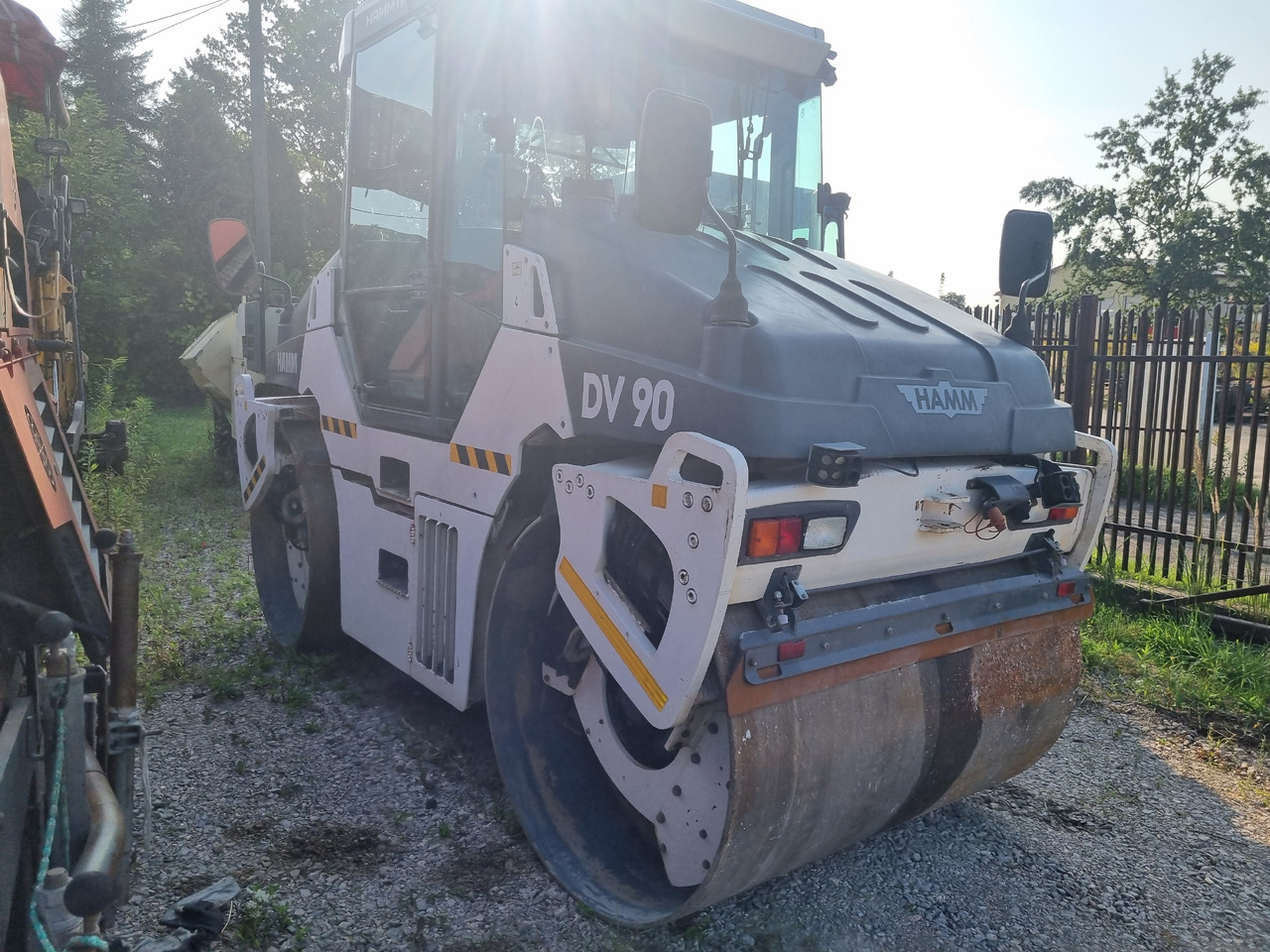 HAMM DV 90 VV - Ασφαλτικός οδοστρωτήρας: φωτογραφία 1 HAMM DV 90 VV - Ασφαλτικός οδοστρωτήρας: φωτογραφία 1